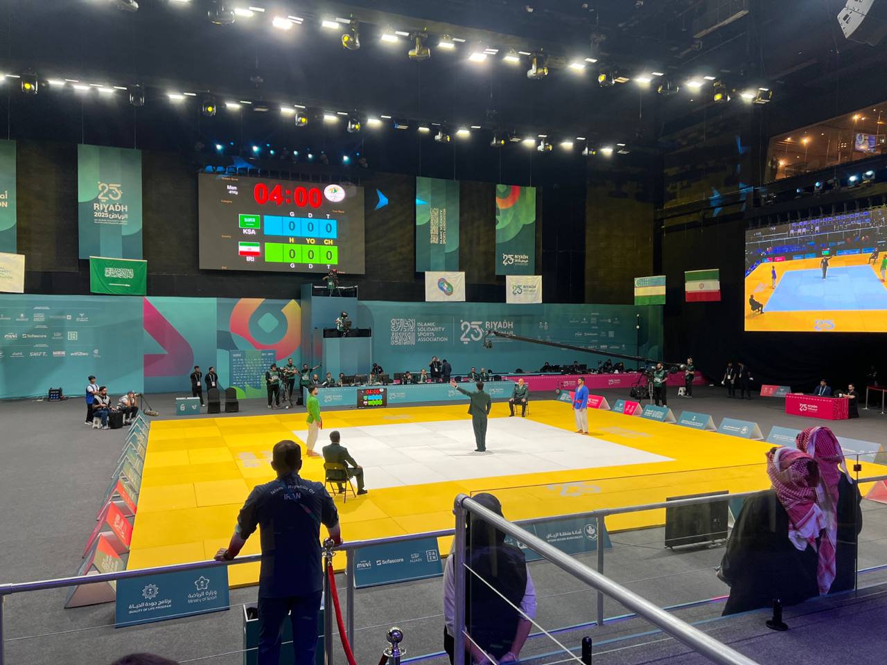 photo_2025-11-06_20-09-15